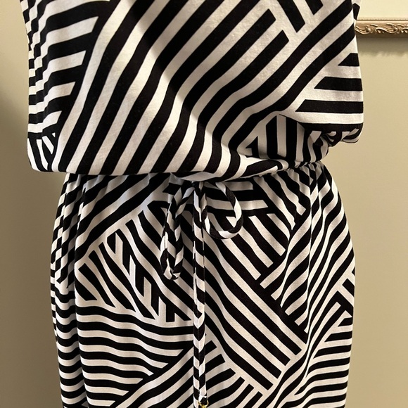 Tommy Bahama strapless maxi Dress - Picture 2 of 5